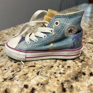 Converse High Top Tuelle Paint Splatter Sneakers - Size 4